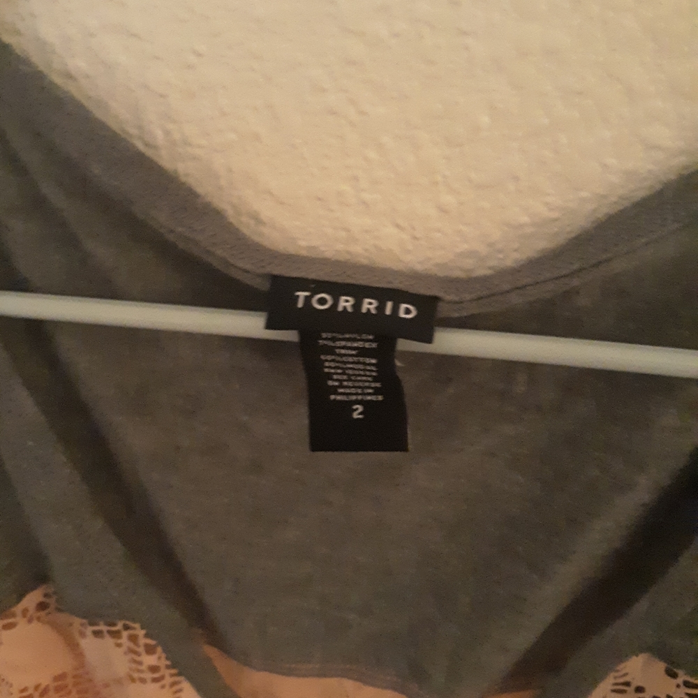 Torrid size 2 - Picture 8 of 10